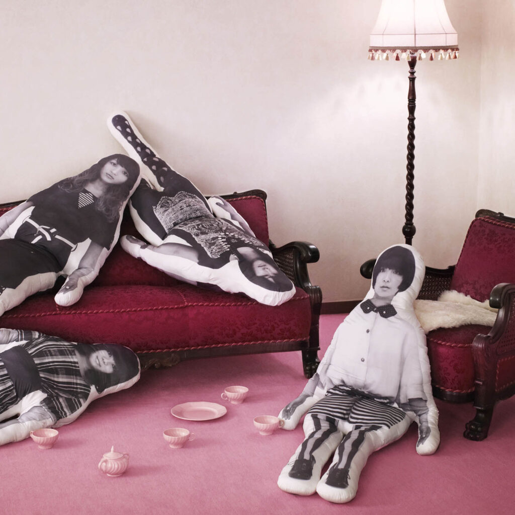 素人　美雪　緊迫 